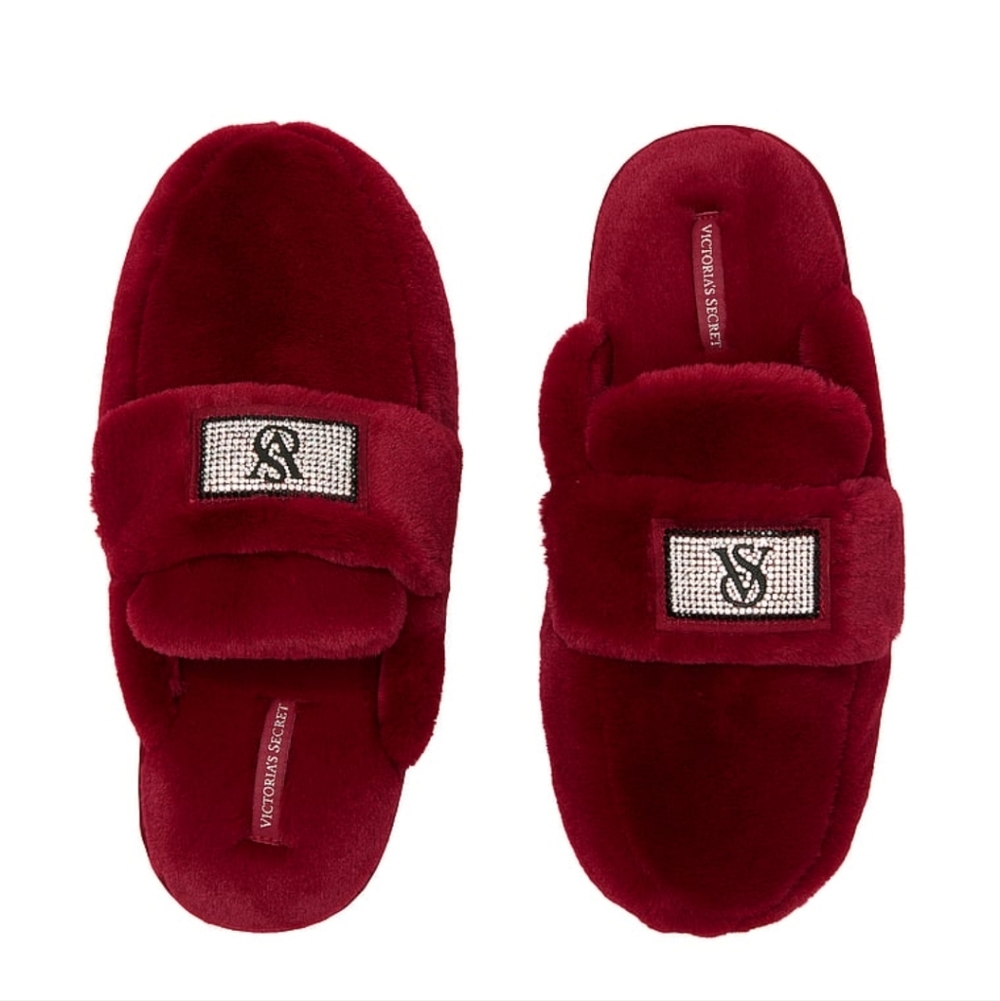 Victoria's Secret Black Slippers with Logo size Small NWT